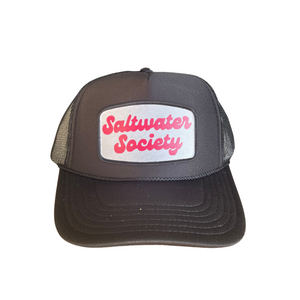BLACK RETRO PATCH TRUCKER HAT